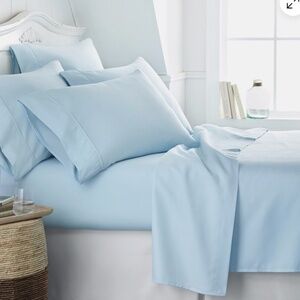 Home Collections Luxury Ultra Soft 6 Pc Solid Sheet Set NWT